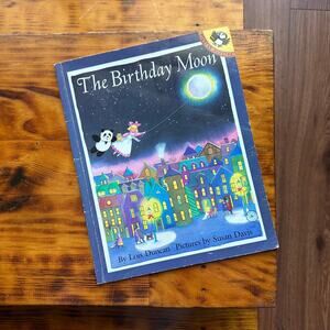 Vintage 1991 The Birthday Moon Paperback Book